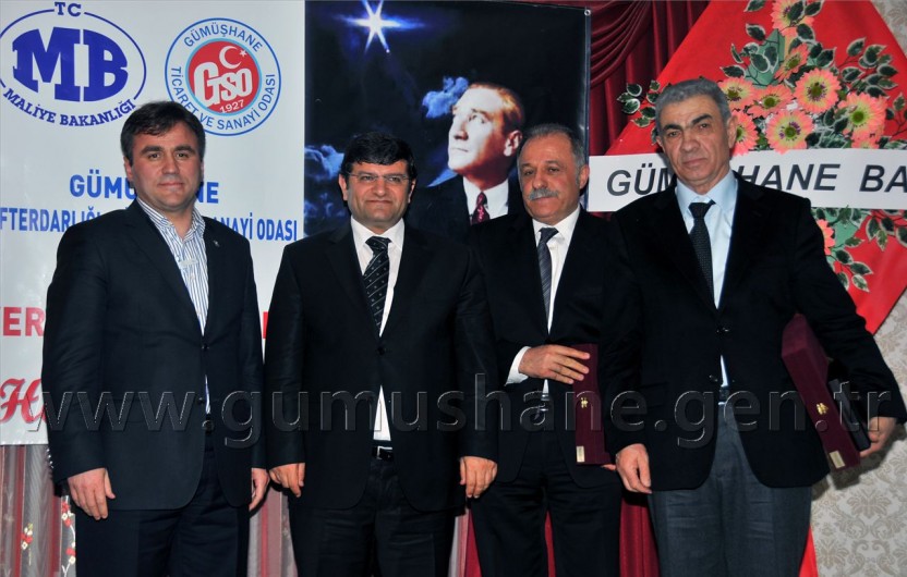 Gümüşhane'de Vergi Rekortmenleri Ödüllerini Aldı 47