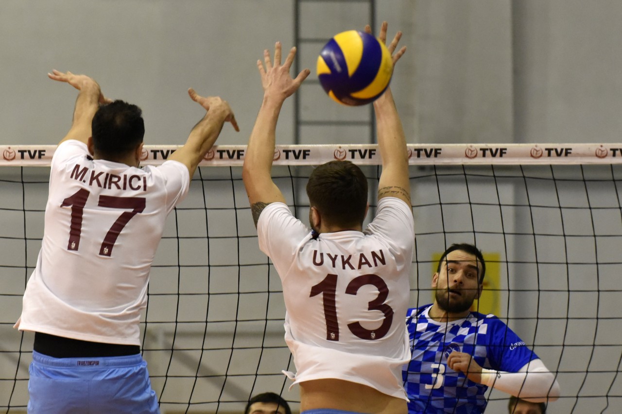 Torul Gençlik, Trabzonspor'u perişan etti. 3-1 43