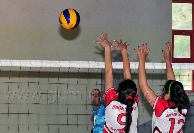 Voleybol Grup Müsabakaları 4