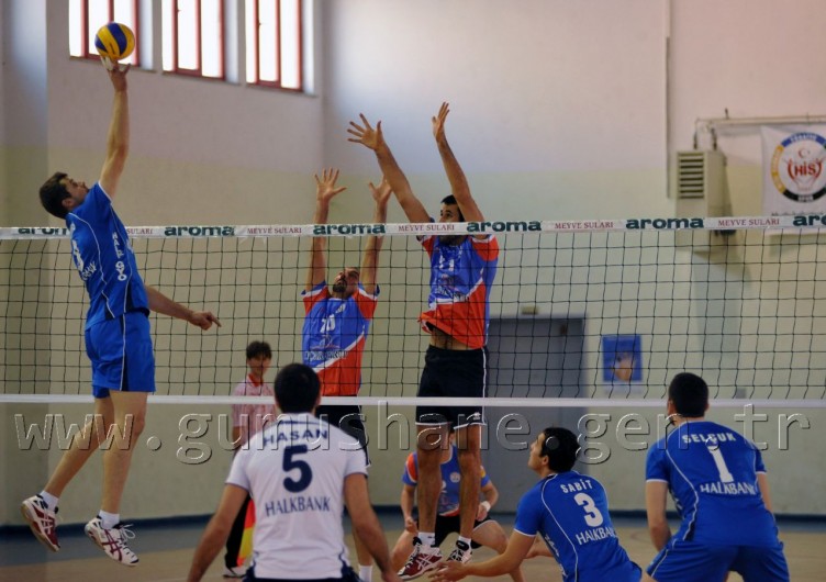 Torul Gençlerbirliği: 0 - Halkbank: 3 5