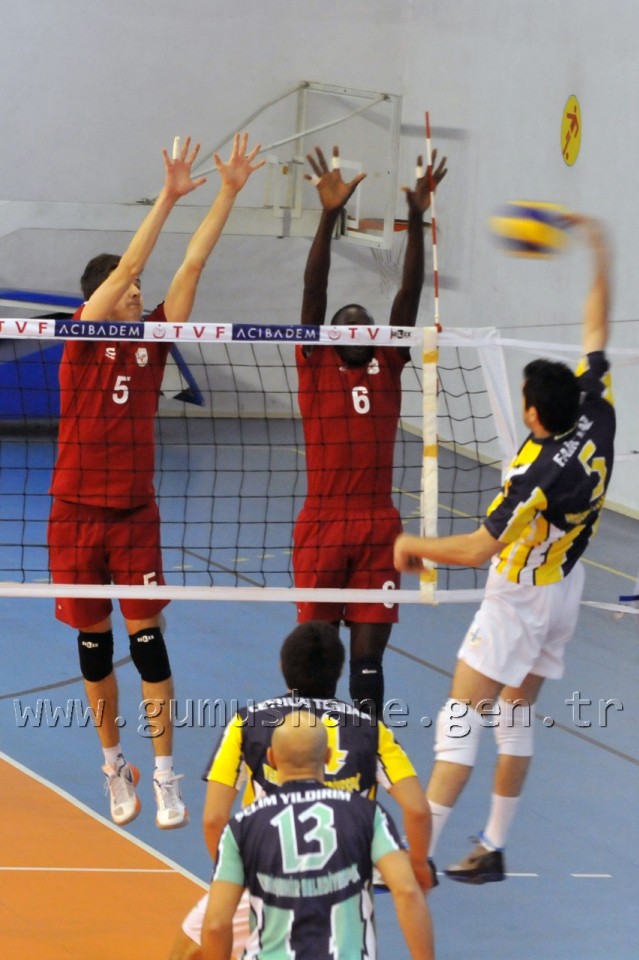 Yenişehir'e Torul Tokadı: 3-1 10