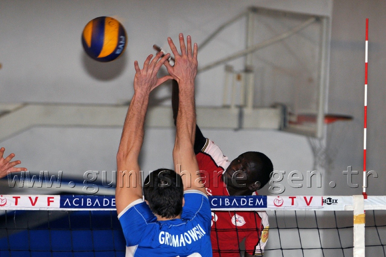 Torul'dan Altın Değerinde 3 Puan 12