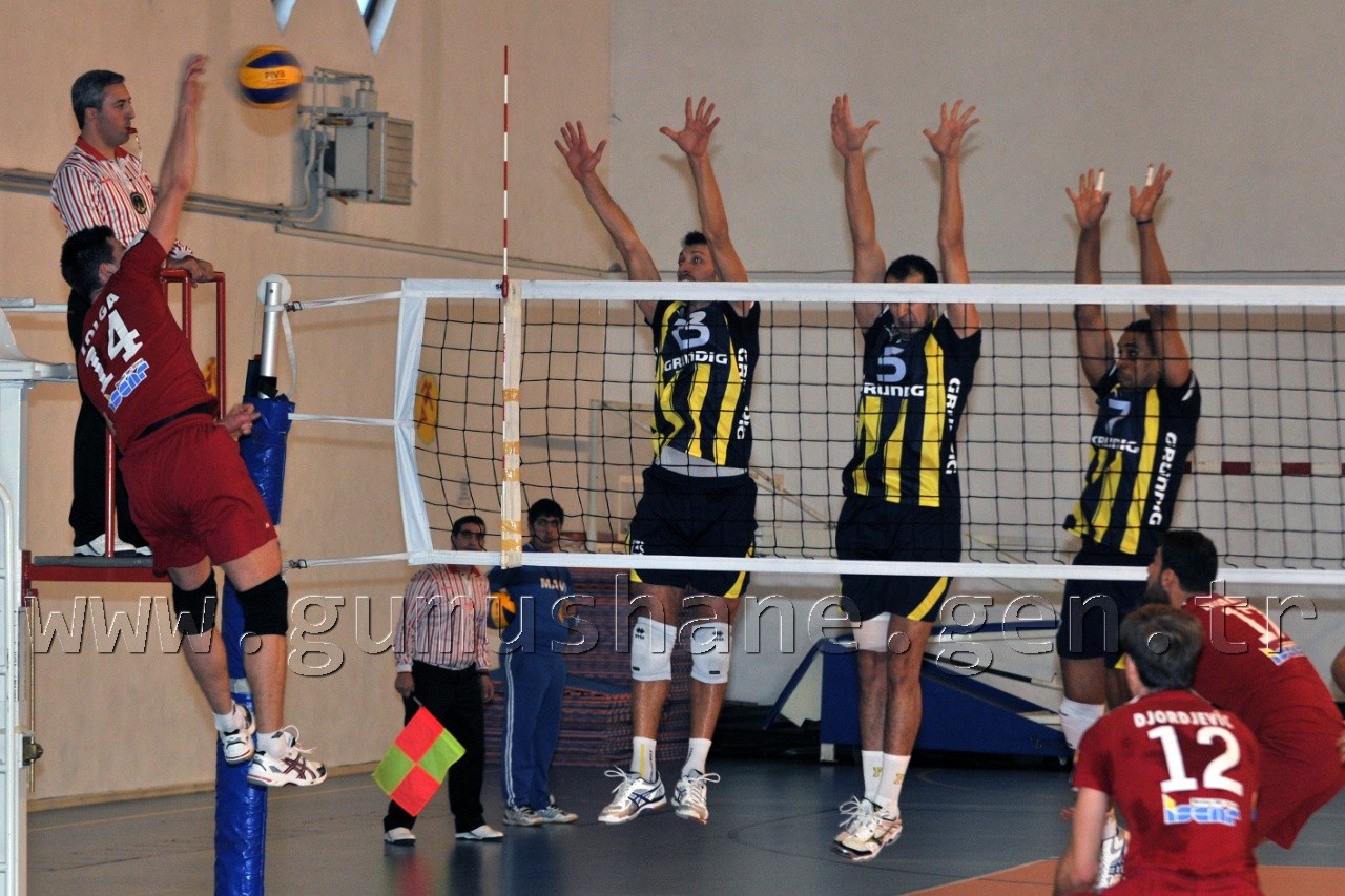 Torul, Fener'e 3 Puan Hediye Etti 3