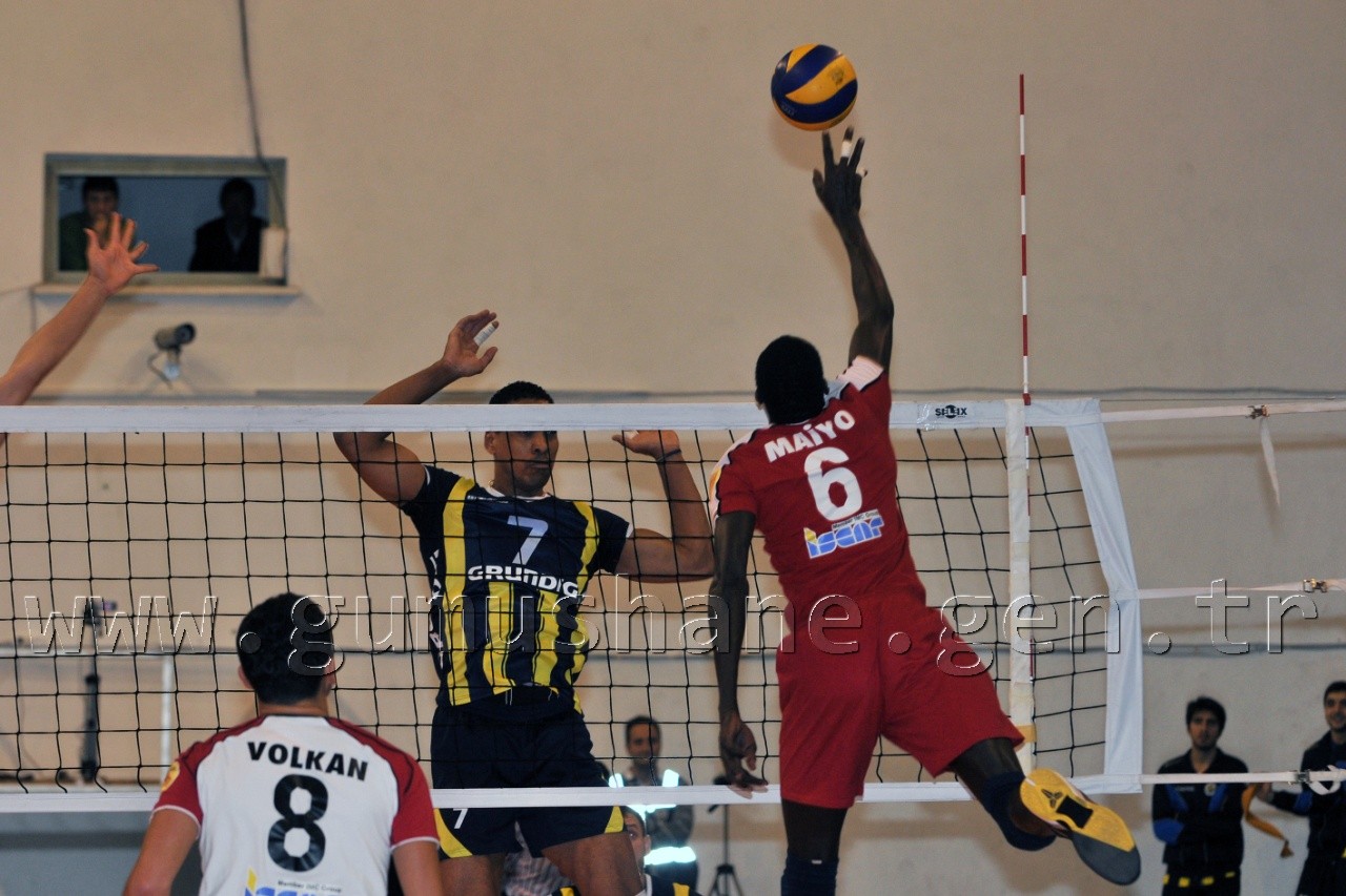 Torul, Fener'e 3 Puan Hediye Etti 5