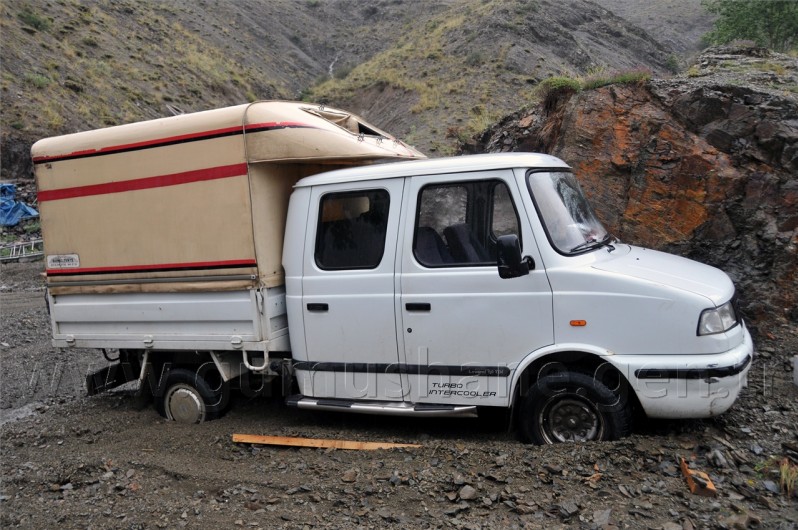 Gümüşhane'yi Etkili Yağış ve Dolu Vurdu   5