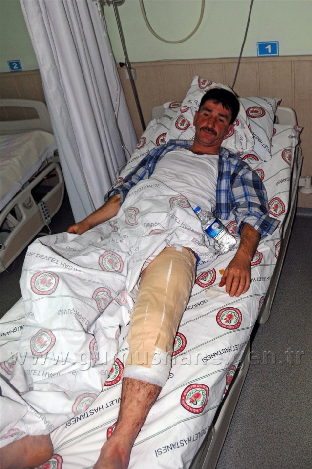 Uyardığı Gençlerin Bıçaklı Saldırısına Uğradı 2