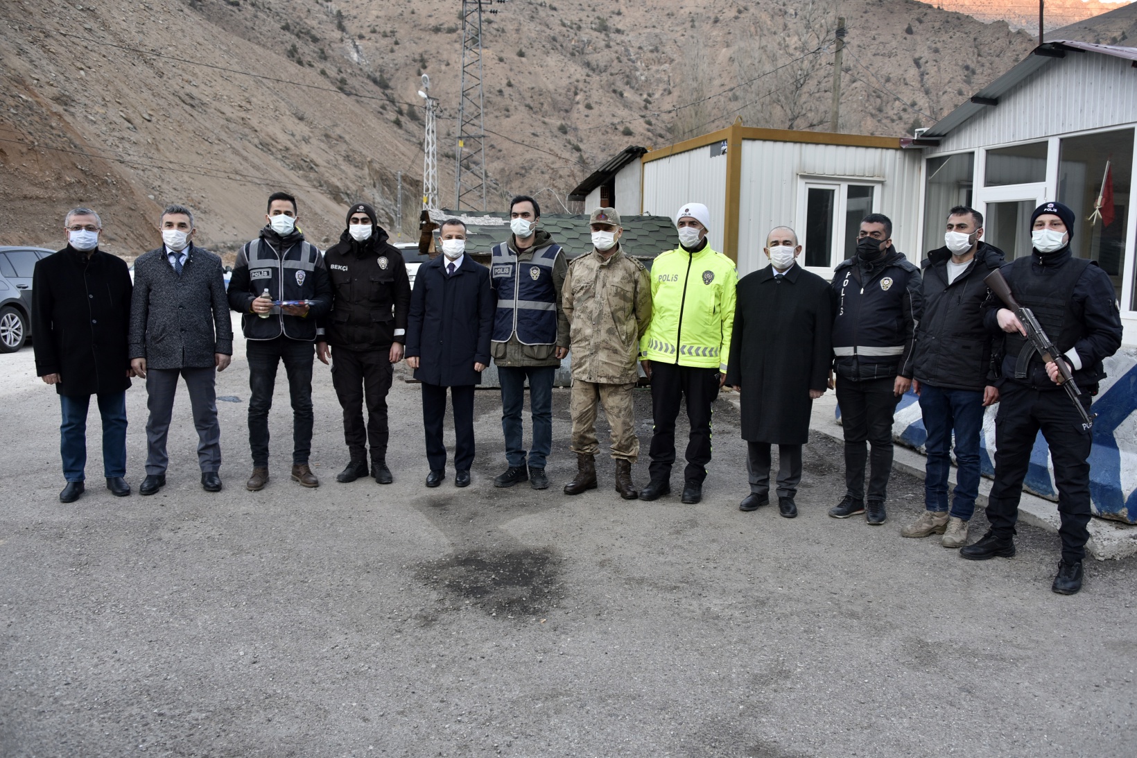 Vali Taşbilek’ten yeni yıl ziyaretleri 30