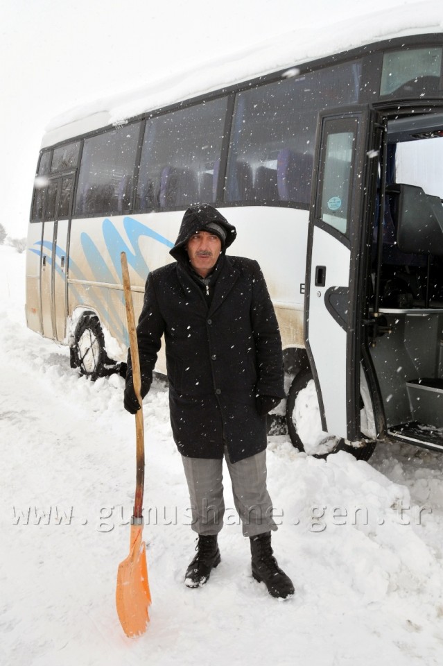 Köy Yollarında Hummalı Çalışma 22