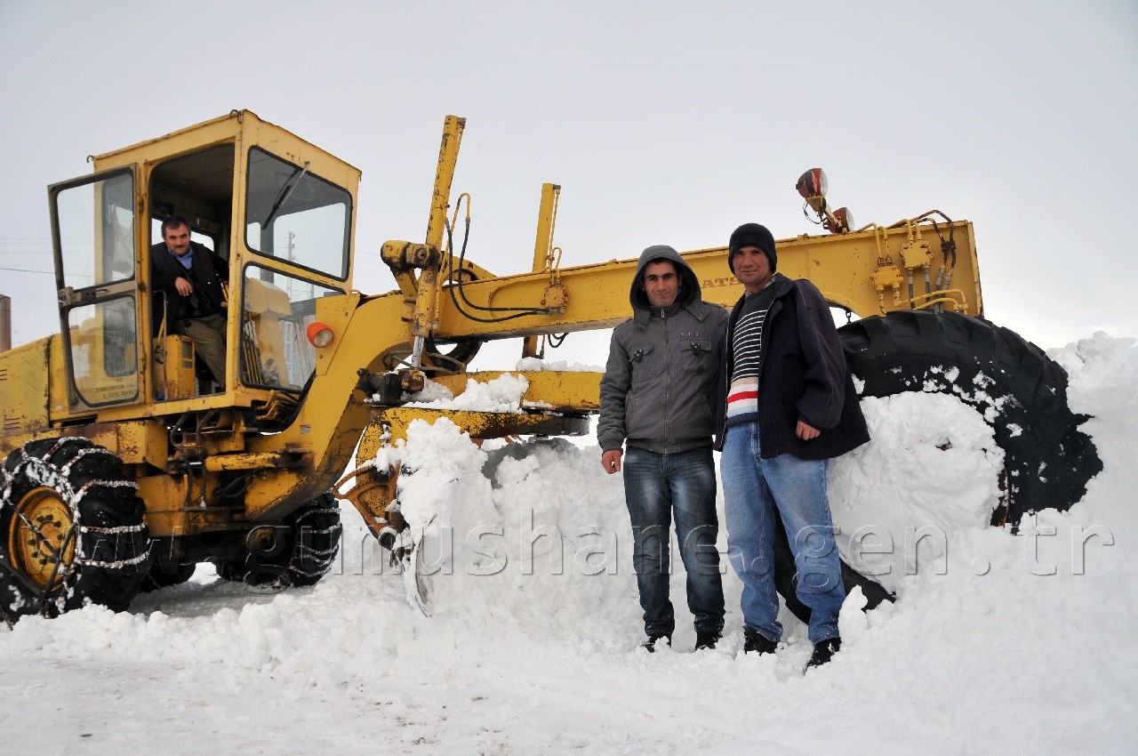 Köy Yollarında Hummalı Çalışma 37