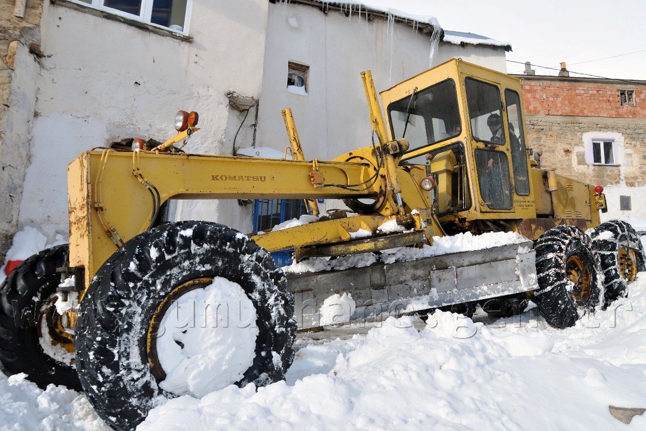 Köy Yollarında Hummalı Çalışma 39