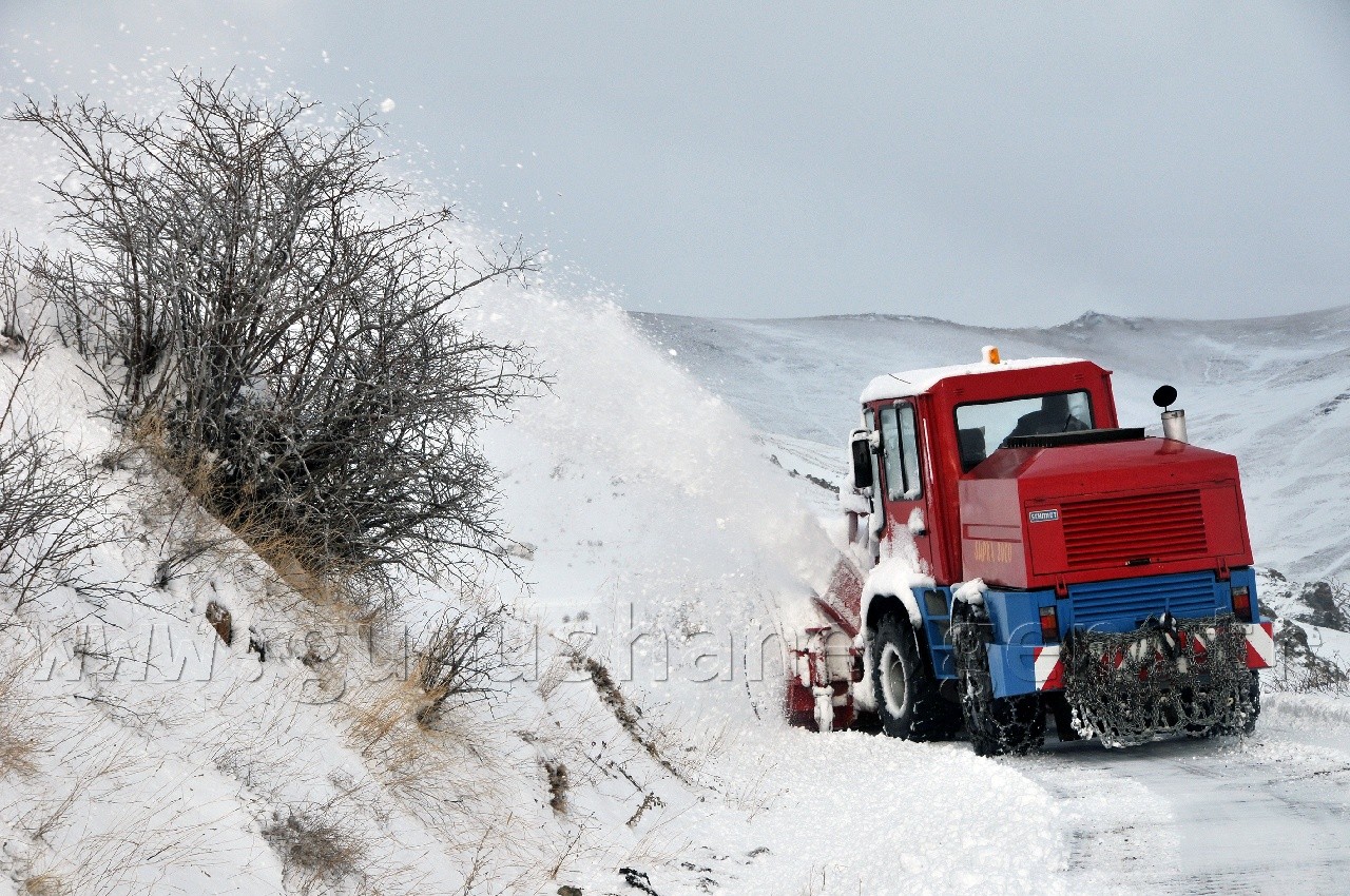 Köy Yollarında Hummalı Çalışma 5