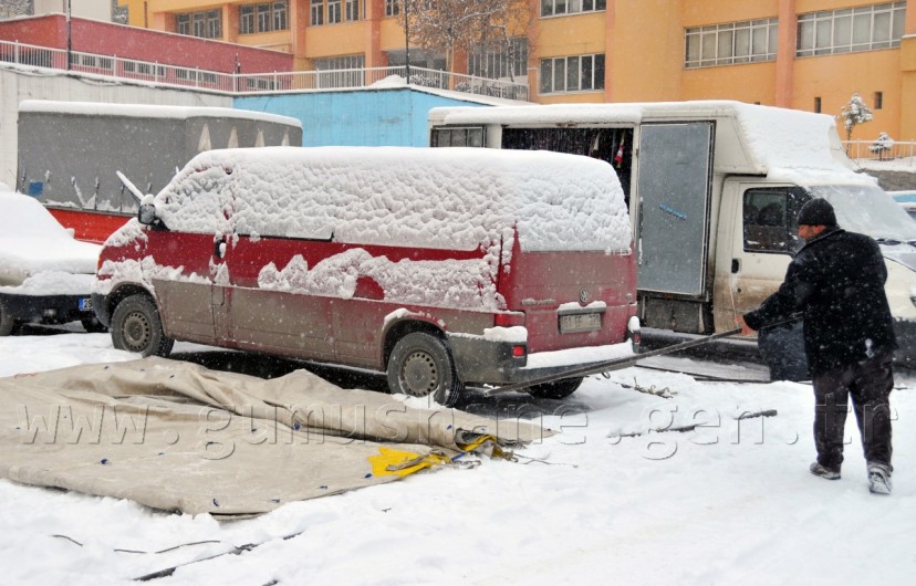 Gümüşhane'de Kar: 120 Köy Yolu Ulaşıma Kapandı 4