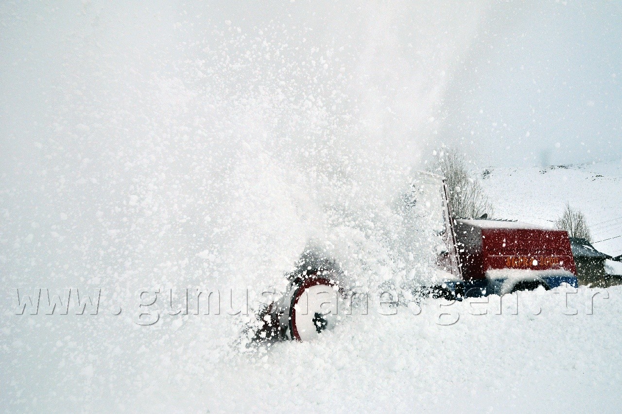 Köy Yollarında Hummalı Çalışma 6