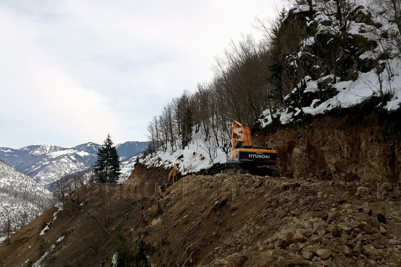 Örümcek ormanlarına yeni yol yapılıyor 3