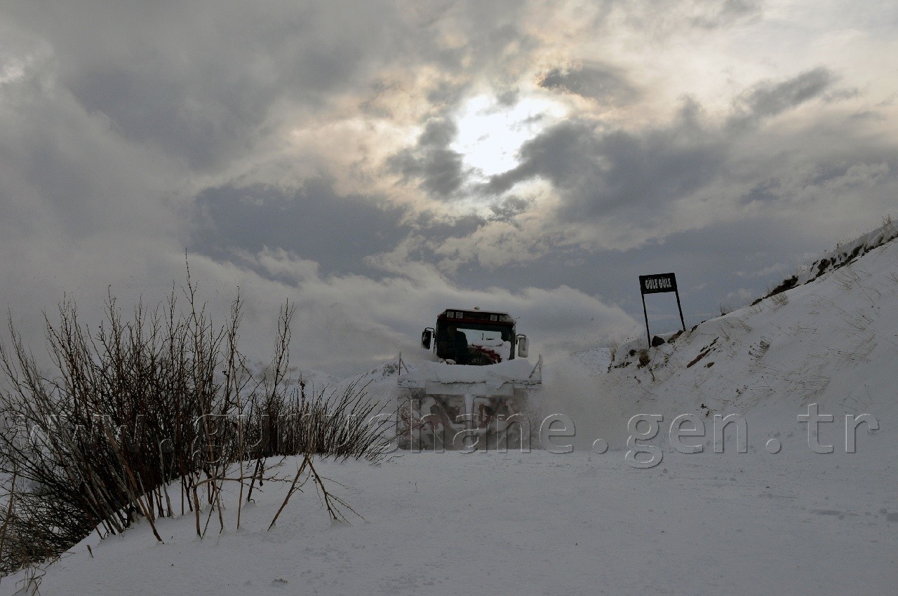 Köy Yollarında Hummalı Çalışma 9