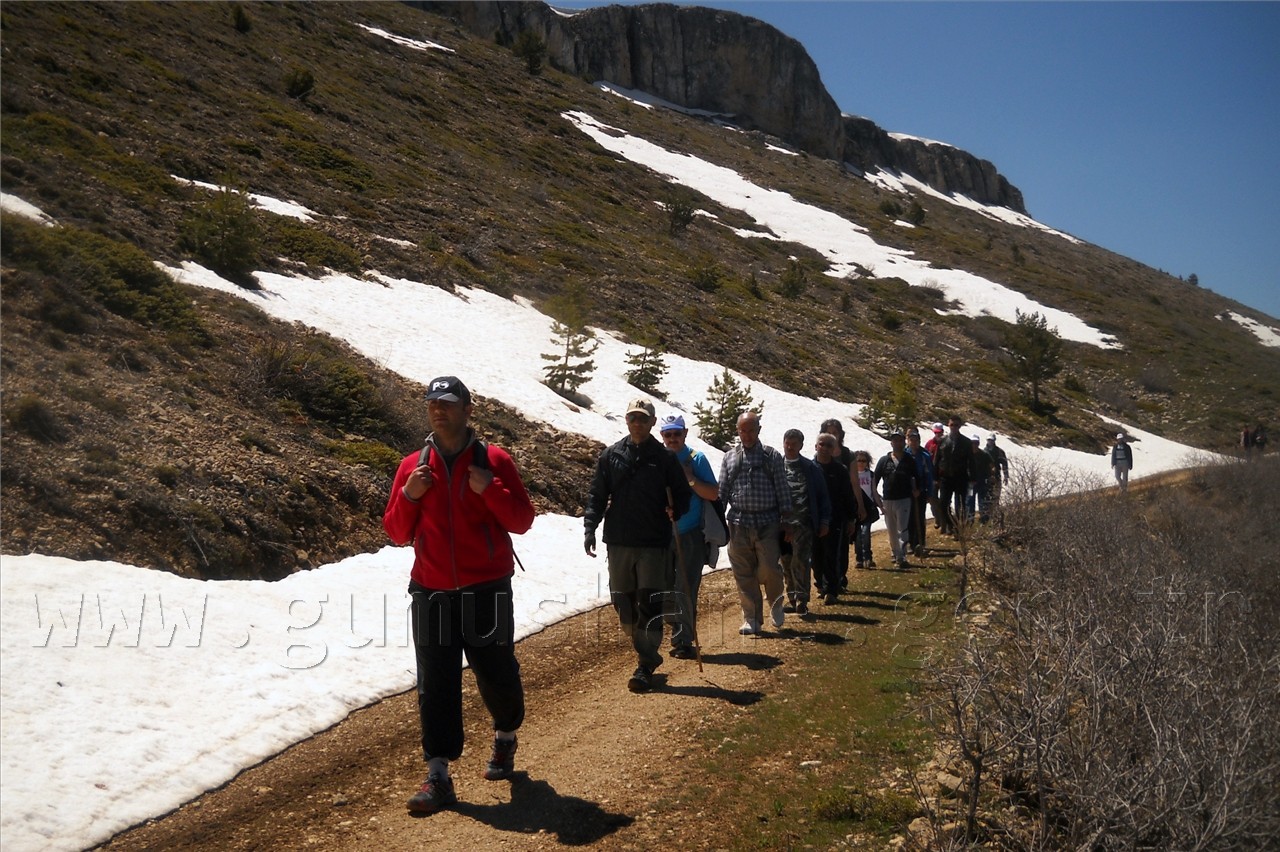 Gümüşhaneli Dağcılar Kelkit’te 1