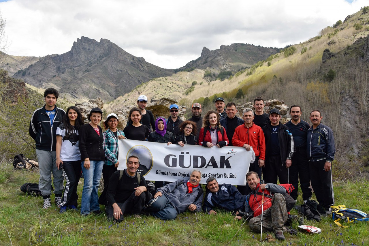 Gümüşhaneli Dağcılar Aynı Günde 5 Ayrı Zirveyi Aştılar 57