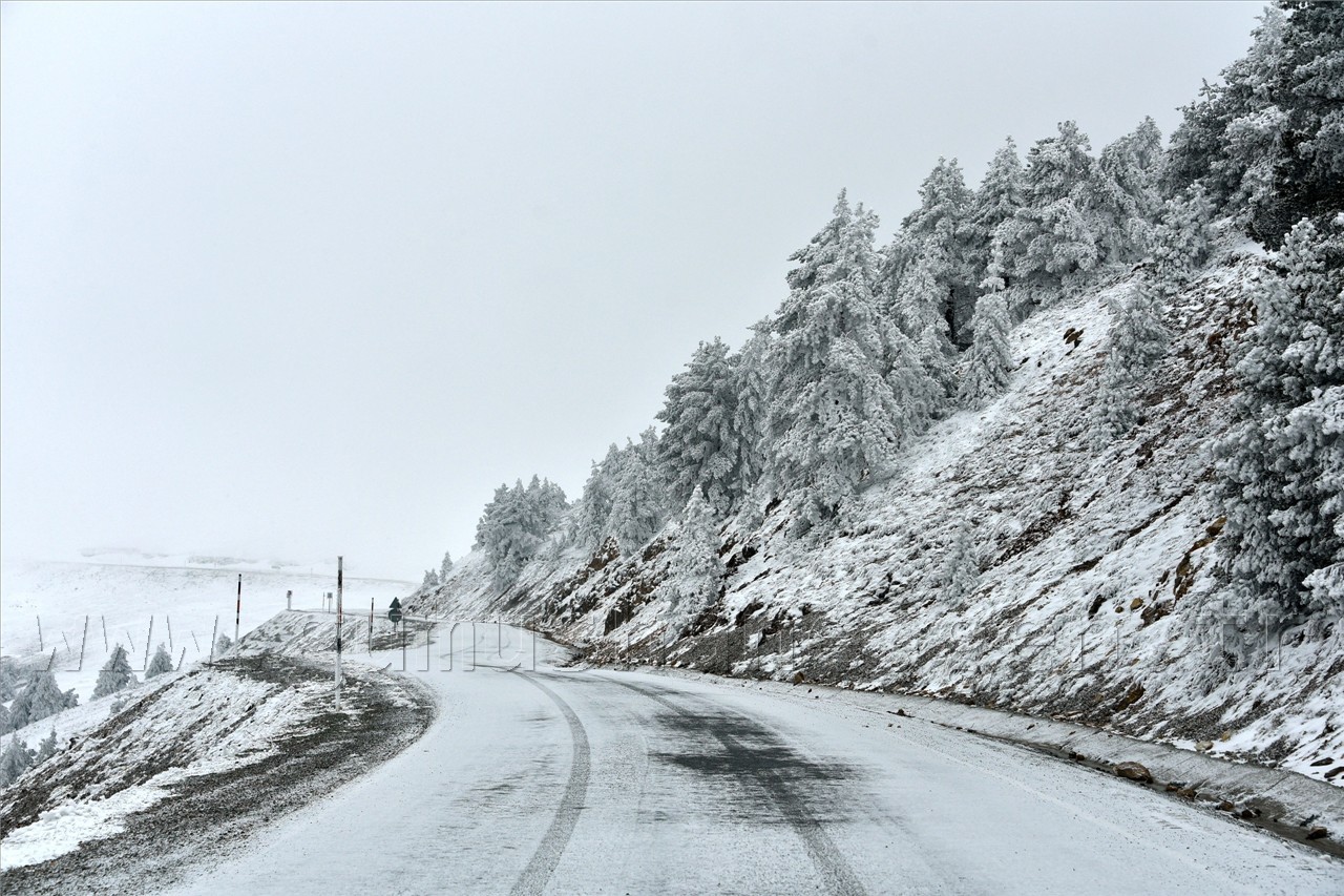 Zigana Nisan Ayında Buz’dan Örtüsünü Giydi 11