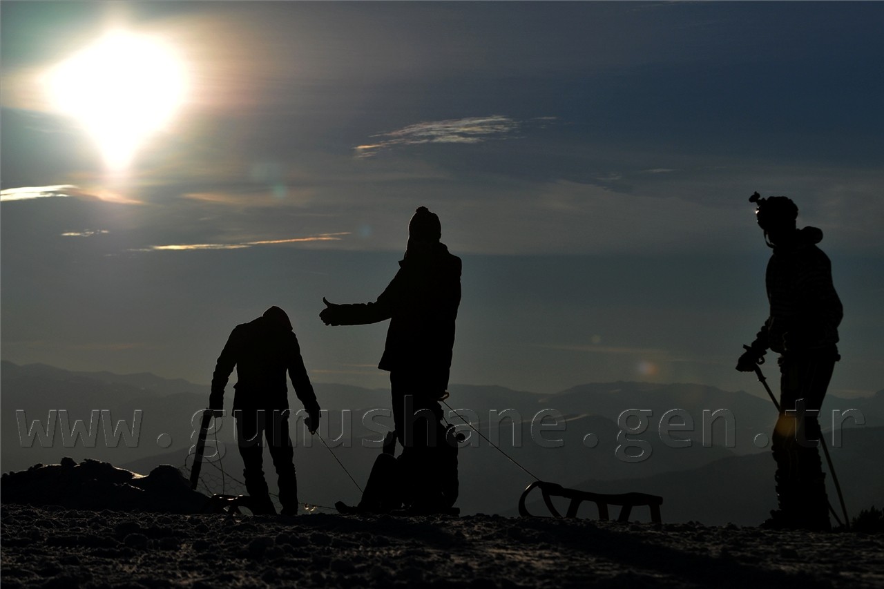 Zigana'da Kayak Keyfi Başladı 12