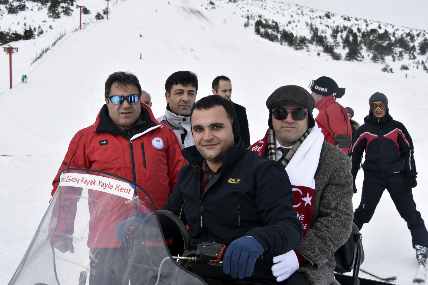 Doğu Karadeniz’in tek kayak merkezi Zigana’da sezon açıldı 44