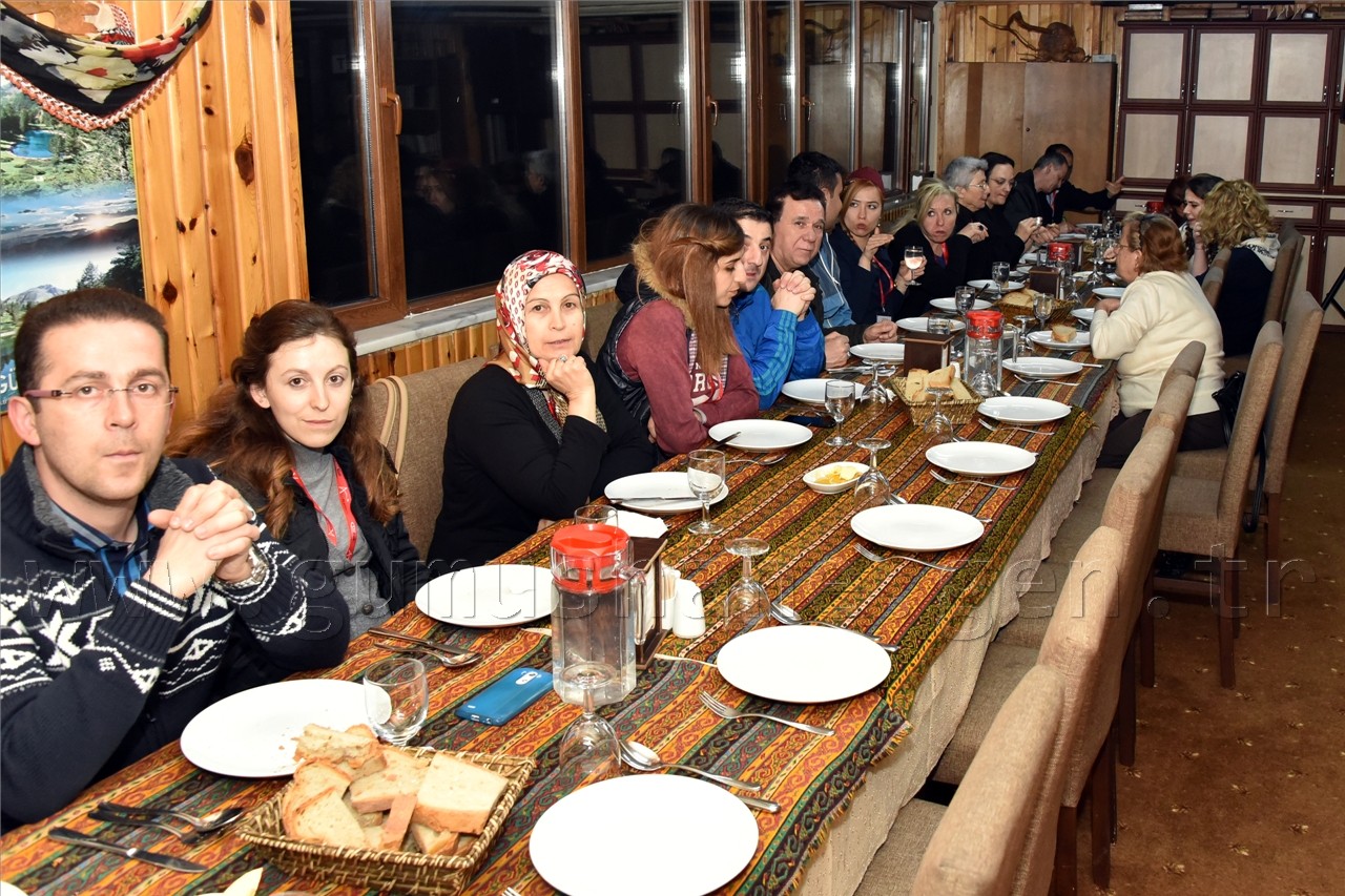 Zigana’da İlk Turist Kafilesi İçin Kurban Kesildi 2
