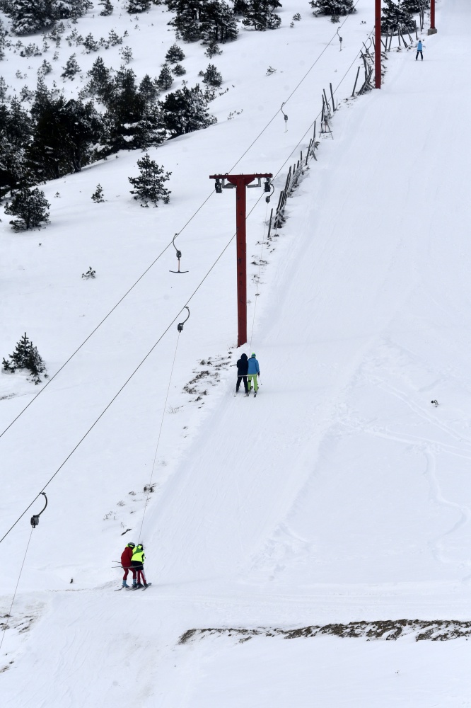 Zigana’da araç park edecek yer kalmadı 64