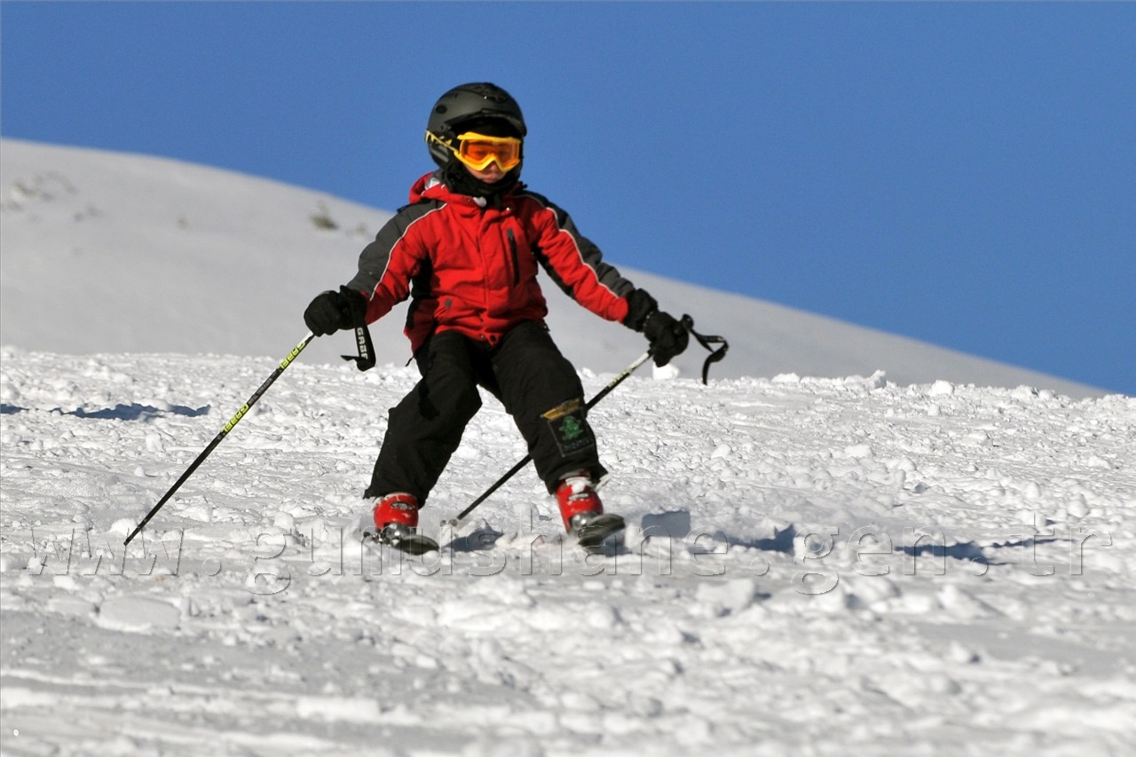 Zigana'da Kayak Keyfi Başladı 5