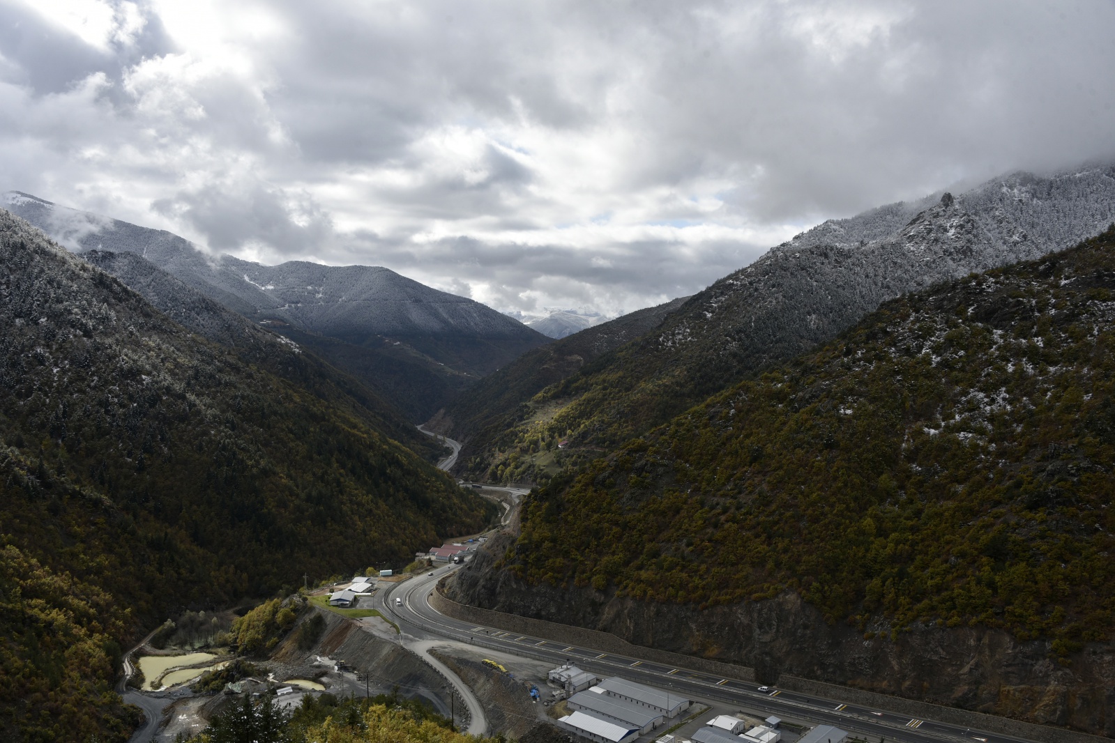 Zigana dağı beyaz gelinliğini giydi 8