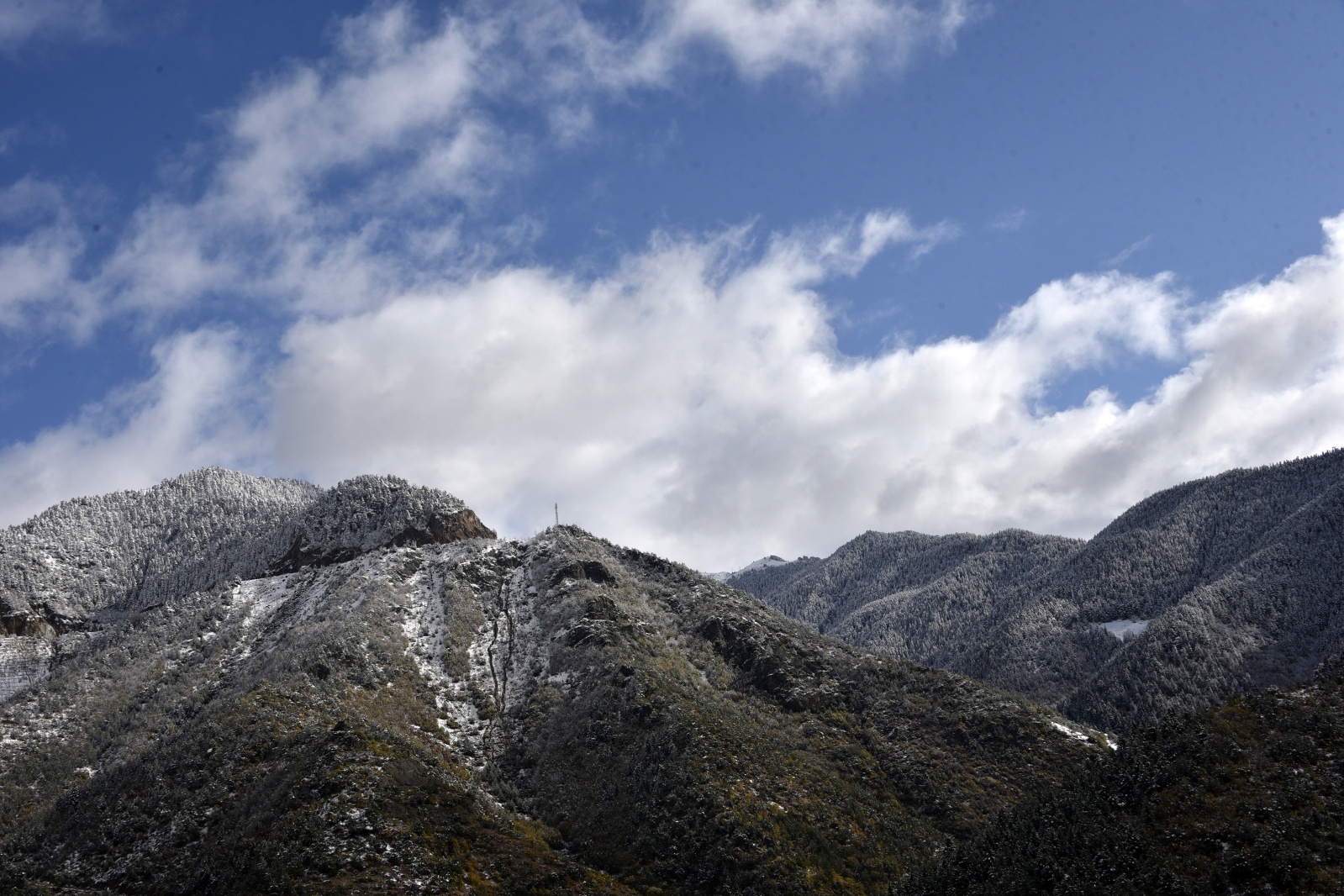 Zigana dağı beyaz gelinliğini giydi 12