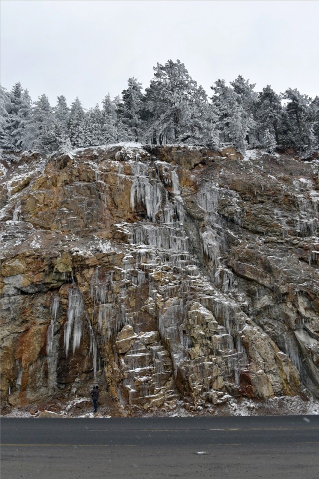 Zigana Nisan Ayında Buz’dan Örtüsünü Giydi 7