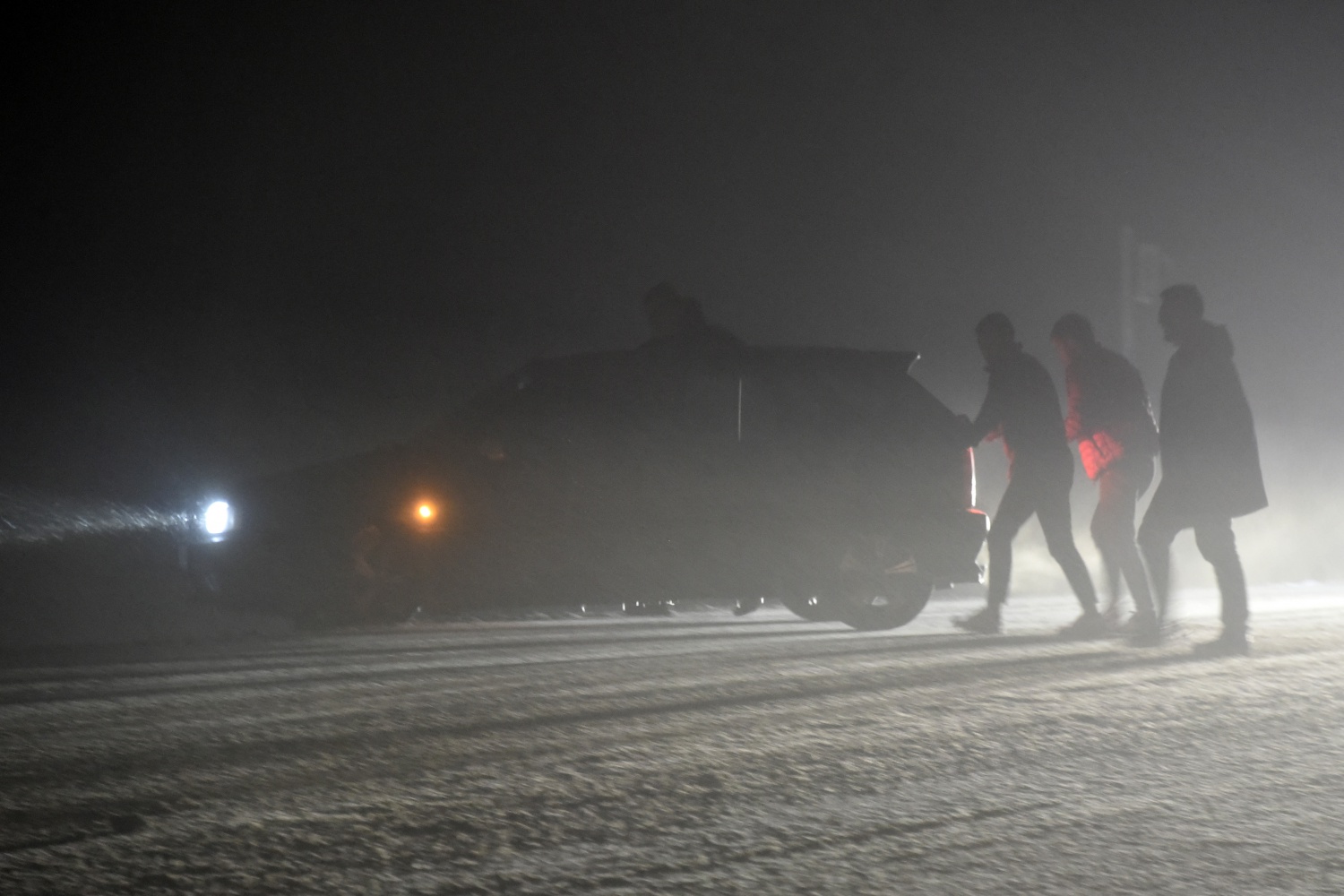 Kar yağışı Zigana dağı geçidinde ulaşımı aksattı 6