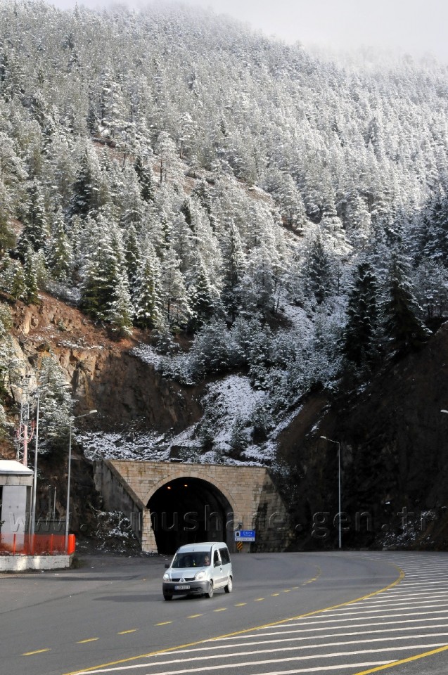 Zigana Dağı Beyaza Büründü 8