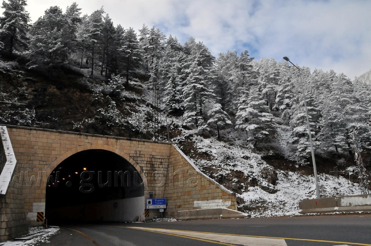 Zigana Dağı Beyaza Büründü 10