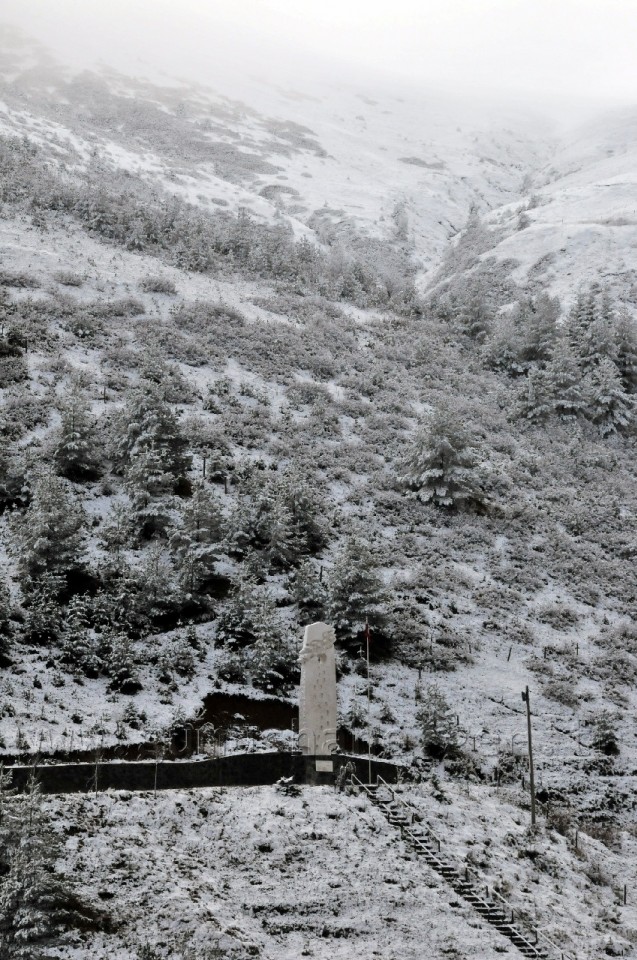 Zigana Dağı Beyaza Büründü 16
