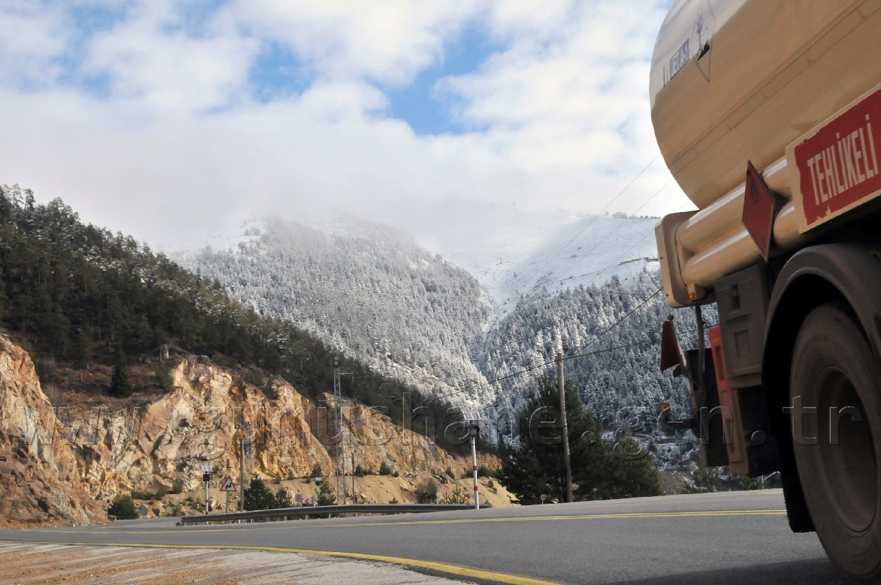 Zigana Dağı Beyaza Büründü 1