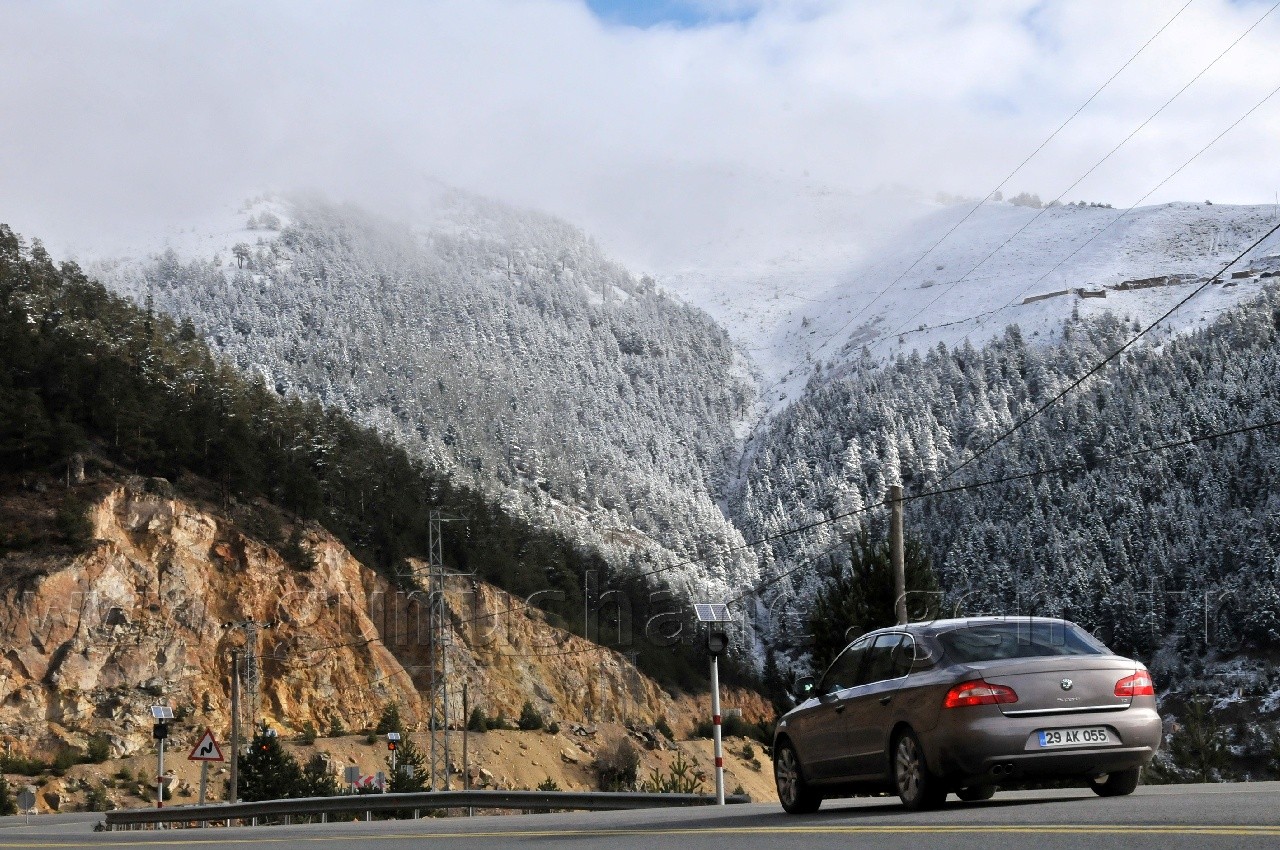 Zigana Dağı Beyaza Büründü 2