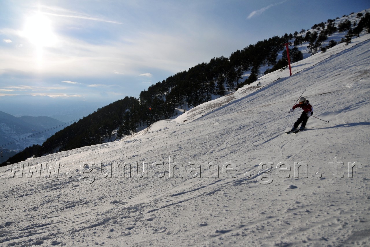 Zigana'da Kayak Şenliği Düzenlendi 4