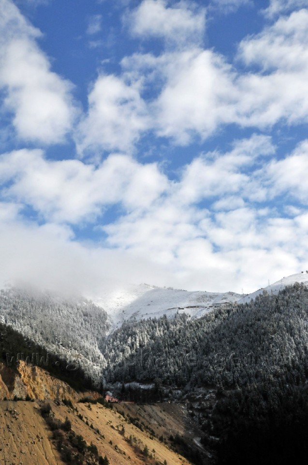 Zigana Dağı Beyaza Büründü 4