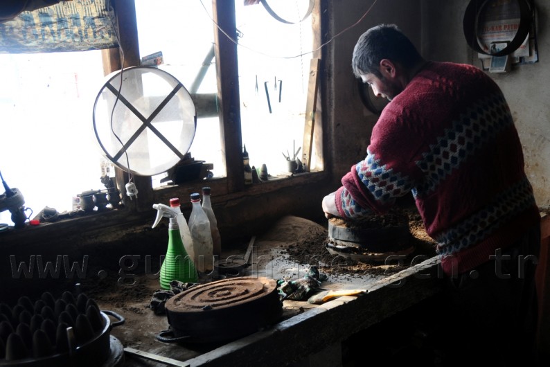 Eski Musluklar Zil Oluyor 1