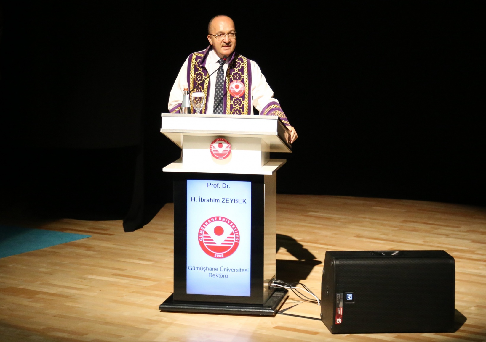 GÜ’de Mezuniyet Töreni Gerçekleştirildi 14