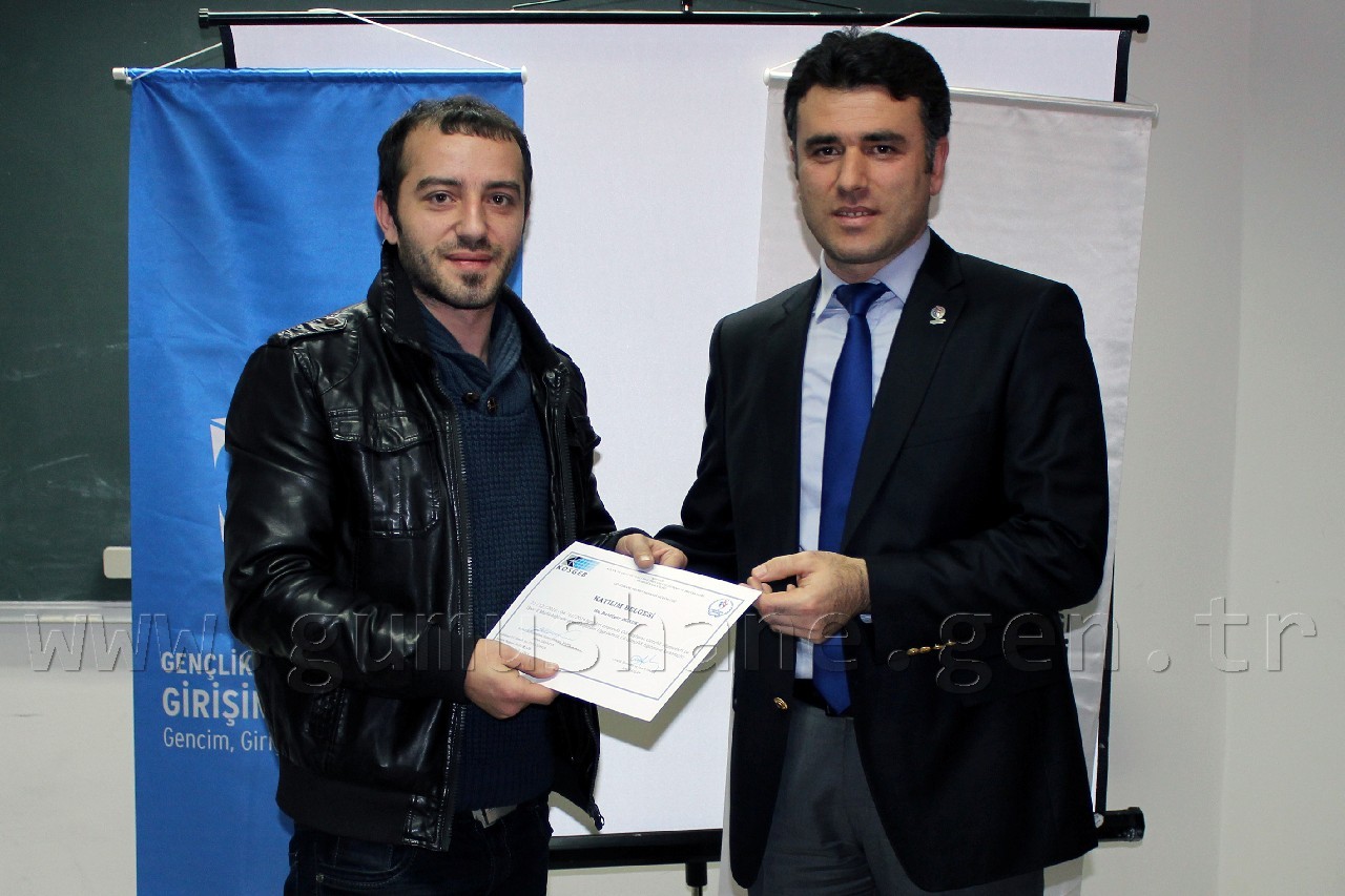 Gümüşhane'de Genç Girişimciler Sertifikalarını Aldı 6