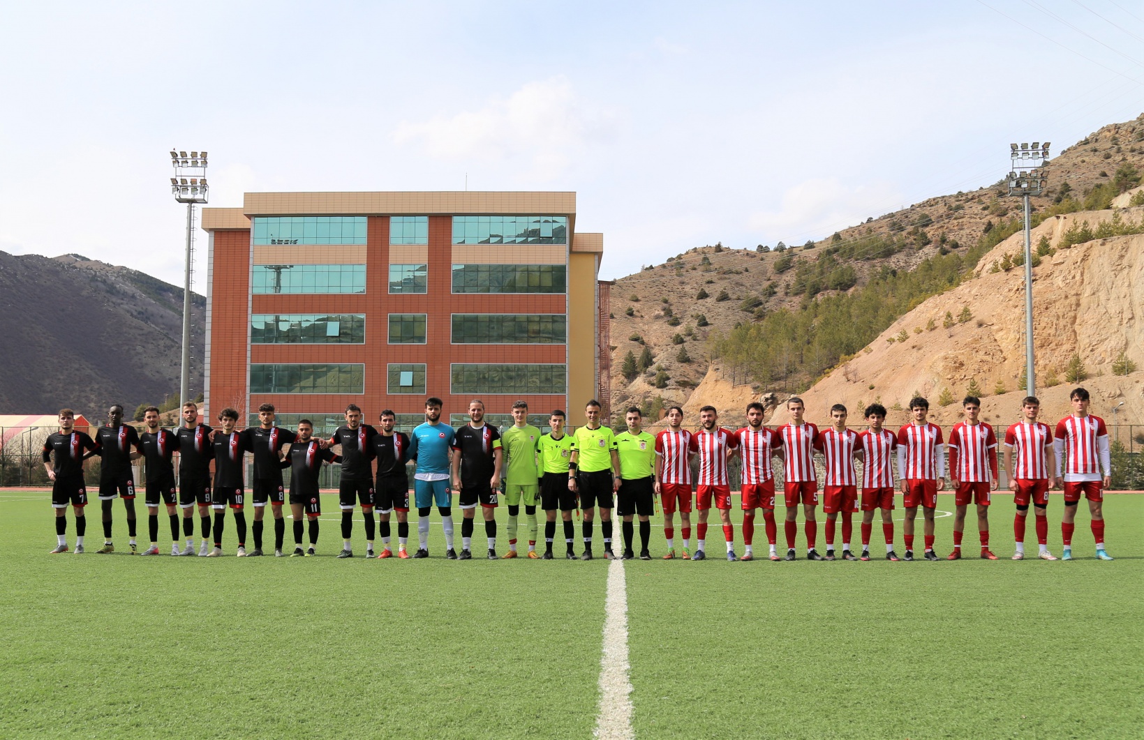 Gümüşhane Üniversitesi Spor Kulübü’nden 4-1’lik galibiyet 5