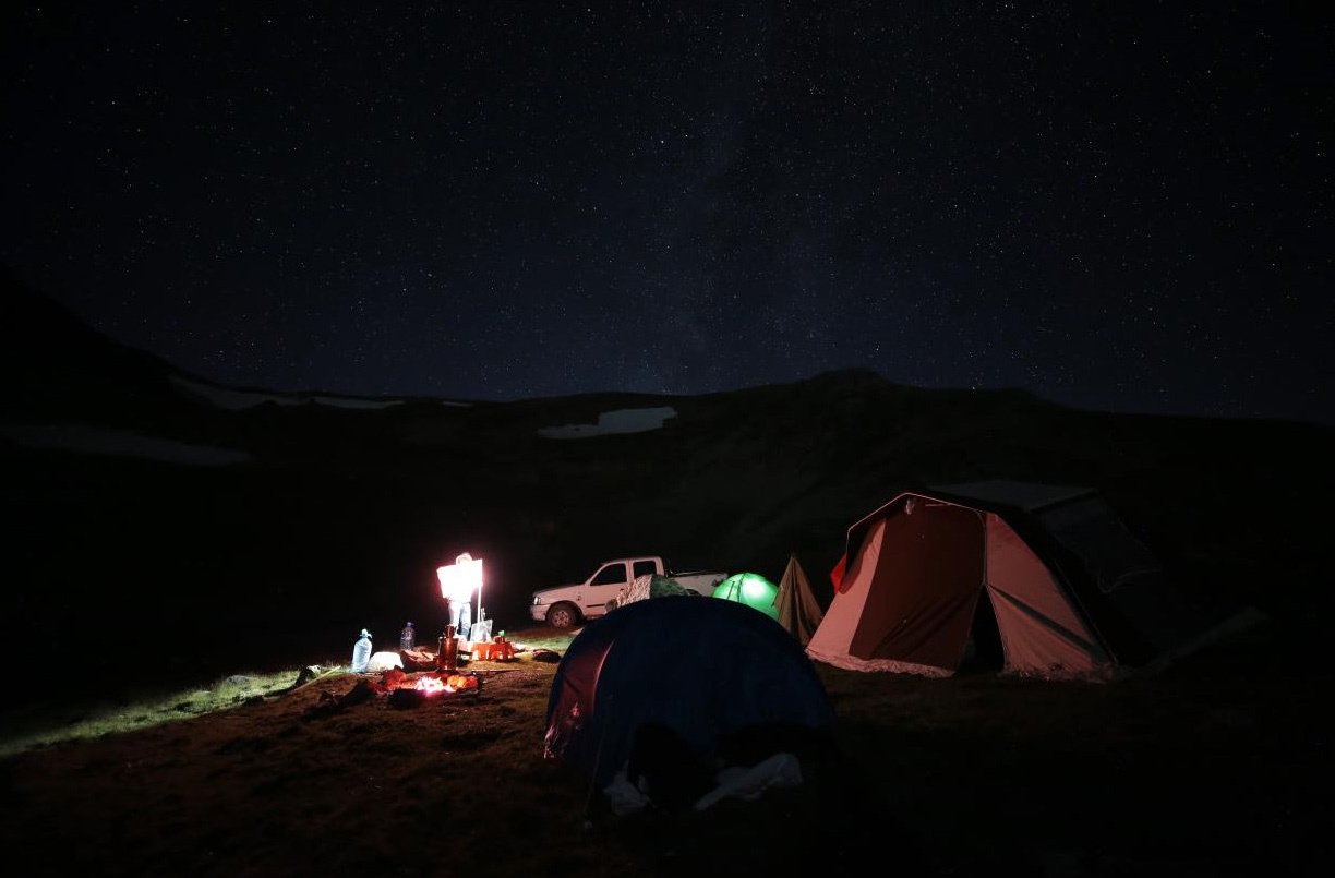 Gümüşhaneli gençler kamp ateşini Çakırgöl’de yaktı 6