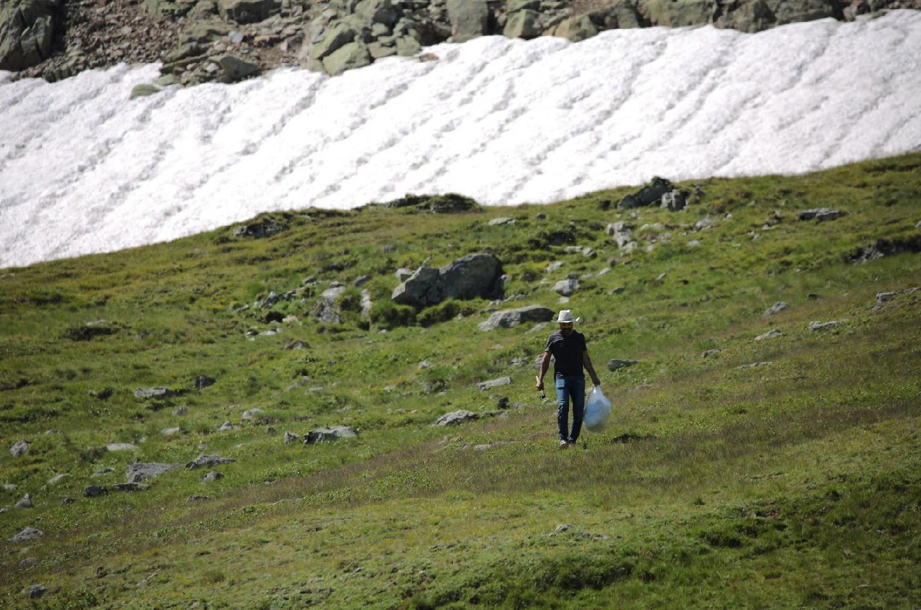 Gümüşhaneli gençler kamp ateşini Çakırgöl’de yaktı 4