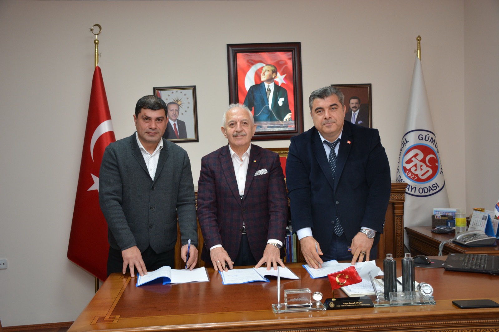 İlk madencilik öğrencisi seneye 1