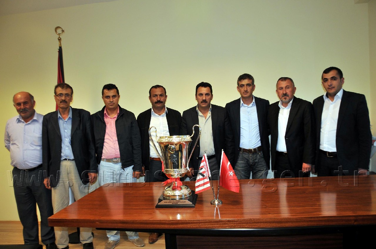 Gümüşvadi'den Gümüşhanespor'a Maddi Destek  2