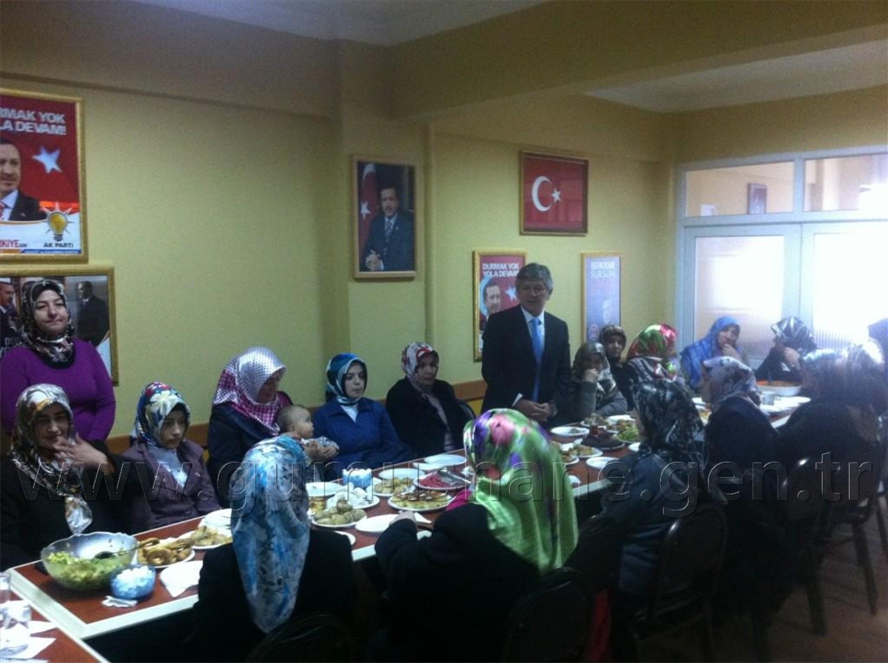 Milletvekili Aydın, AK Parti Kadın Kolları İle Bir Araya Geldi 1