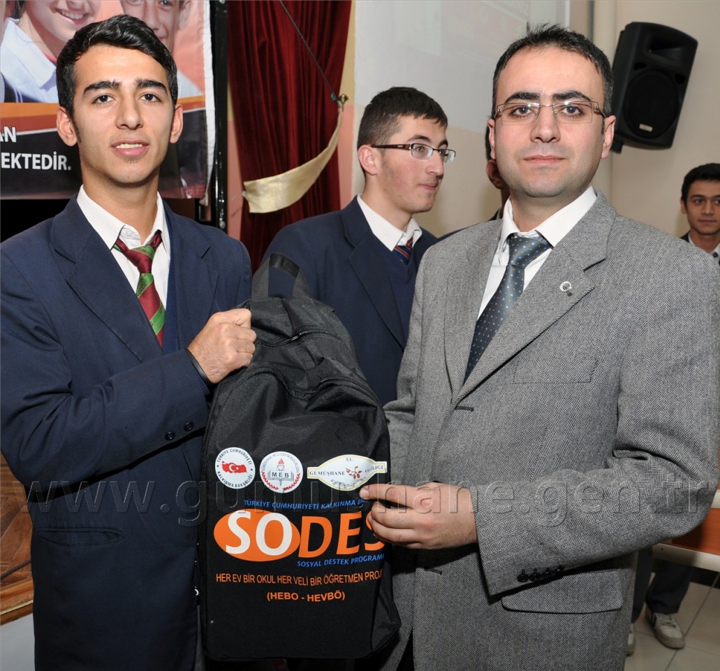 'Her Ev Bir Okul Her Veli Bir Öğretmen' Projesi Başladı 7