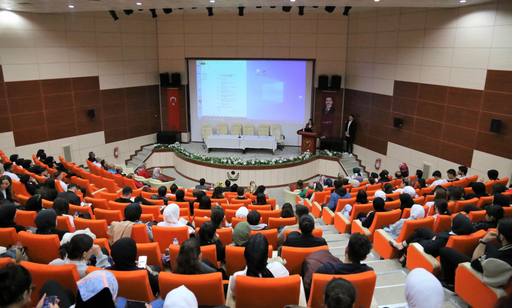 GÜ’de Hemşirelik Haftası çeşitli etkinliklerle kutlandı 2