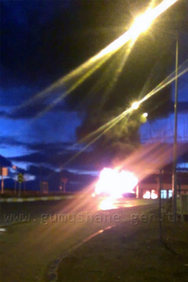 Kelkit'te LPG'li Araç Seyir Halindeyken Alev Aldı 1